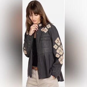 🖤🤎Johnny Was Nichelle Embroidered Black Denim Button-Down Shirt. Size L 🤎🖤